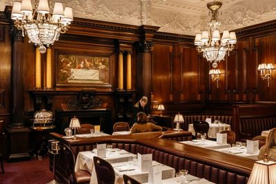 Simpson’s-in-the-Strand, London WC2: ‘A rollicking list of cosy British joys’ – restaurant review