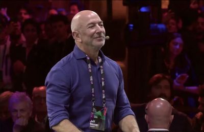 Jeff Bezos is Reportedly Earning an Annual Salary of $81K —Less Than Average Construction Worker Pay