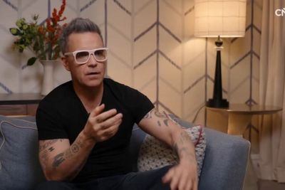 Robbie Williams admits using AI in writing: ‘It knows me back to front’