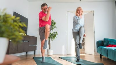 Over 60 and can’t get on the floor? A personal trainer shares her favorite standing core exercises for beginner-level seniors