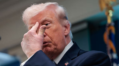 Donald Trump's New Bald Spot Is Fueling 'Secret Surgery' Rumours After His 4-Day Disappearance