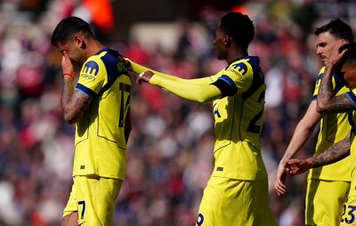 Roberto De Zerbi issues Cristian Romero injury latest after Tottenham suffer fresh blow