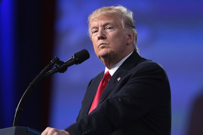 Trump Threatens to Blow Iranian Forces 'to Hell' as Naval Blockade of Strait of Hormuz Takes Effect