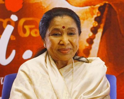 Indian music legend Asha Bhosle dies aged 92