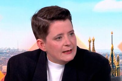 Labour minister repeatedly refuses to say if UK backs Donald Trump Hormuz blockade plan