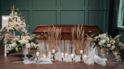 ‘I’m going to miss you’: Woman’s funeral words of grief lead to all-out, hair-pulling cat fight over coffin