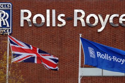 Rolls-Royce agrees government deal to develop UK’s first mini nuclear reactors
