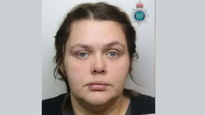 Fake Oasis tickets scam: Fraudster who duped friends out of £4,000 gets 12-month community order