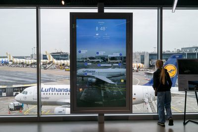 Booking.com holiday site users warned that their personal data could have been stolen