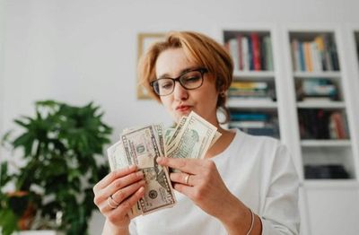 Financial Traps Facing Women After 50 – How To Protect Your Future