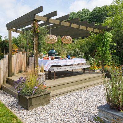 Dunelm’s bohemian-style outdoor pendant lights are the trick to make your garden lighting look expensive this summer