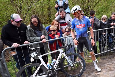 Did a piece of £15 plastic cost Mathieu van der Poel his chance of victory at Paris-Roubaix?