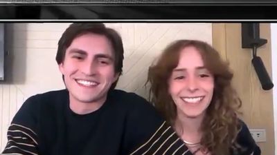 The Basketball Couple Cam Heard Round the World Has the Internet Yelling “Goals”