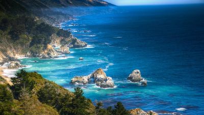 Big Sur hikers encounter ‘atrocious’ crime scene, find the only person with answers ‘numb and dull’