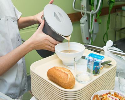 Hanson claims credit for immigration plans; PM arrives in Brunei – as it happened