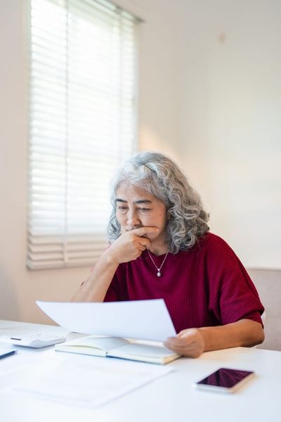 IRS Filing Alert: Why Some Seniors Are Choosing Extensions Before the April 15 Deadline