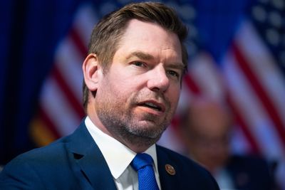 Rep. Eric Swalwell resigns, denies sexual assault allegations