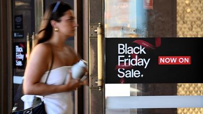 Consumer watchdog chomps down on Black Friday swindlers