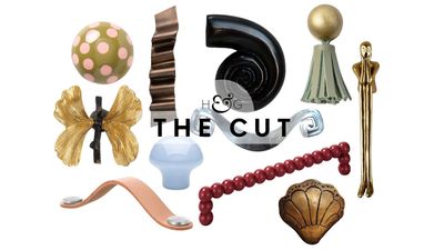 It’s the Easiest DIY Project You’ll Do All Year – 16 Novelty Hardware Styles to Make Boring Furniture Look Bespoke