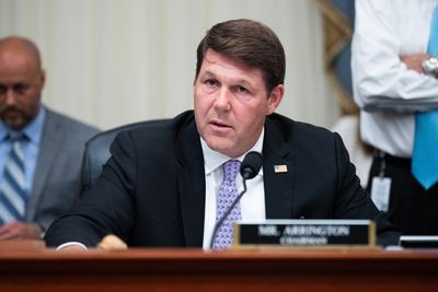 ‘We have to be able to walk and chew gum’ on government spending, says budget chairman, addressing both debt crisis and national security demands