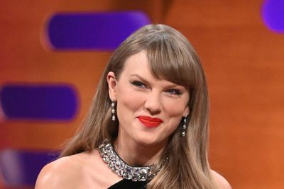 Taylor Swift leads nominations for American Music Awards with eight