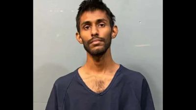 'Burger King bandit': Indian man charged over stealing $3,500 from Florida outlet after he was fired from there