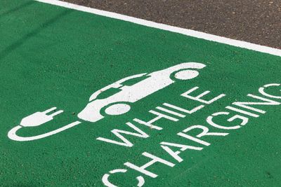 Politicians and media can’t imagine a fossil-fuel free world - and it’s holding Australians back from huge EV savings