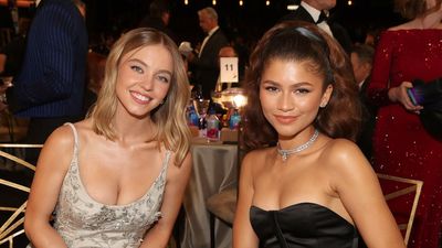 Even If The Sydney Sweeney Feud Isn't Real, Expert Reveals Why Zendaya Posing With Her Doesn't Make For Great Optics