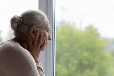 Major study suggests loneliness doesn’t speed up mental decline