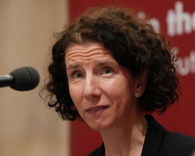 Labour MPs call for Swiss-style EU deal and review of US ties to revive party