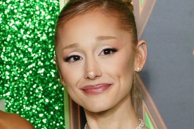 Ariana Grande takes lie detector test in first look at Focker In-Law
