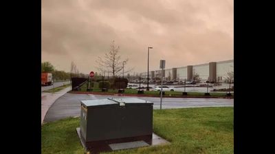 'Don't look': Worker dies at Oregon warehouse, colleagues asked to continue work, claims report