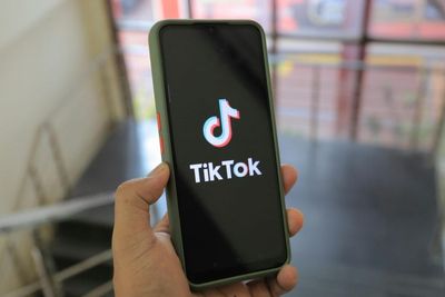 The TikTok To Go Hack How Shoppers Are Reducing Grocery Costs