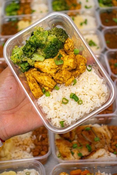 5 Ways to Meal Prep on a Tight Grocery Budget This Month