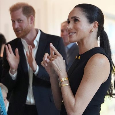 Meghan Markle Nods to Her Californian Roots While Honoring Australia With Her "Carefully Considered" New Earrings, Says Jewelry Expert