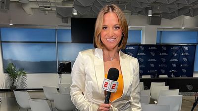 10 Photos of Dianna Russini: Net Worth, Family, Career and Resignation from 'The Athletic'