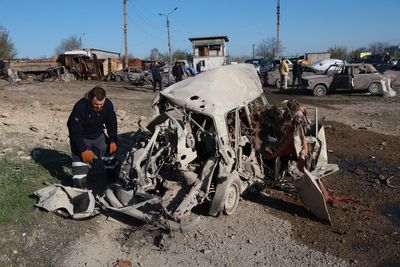 Ukraine's Zelenskyy pursues more arms deals with allies to help check Russia's invasion