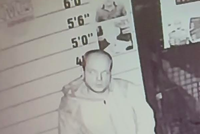 Man breaks into crime museum and accidentally poses for his own mugshot