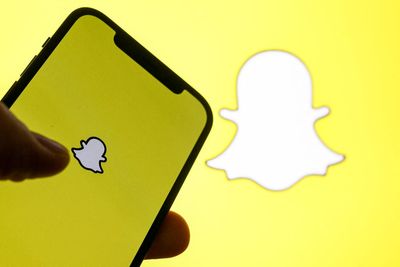 Snapchat laying off 1,000 employees amid financial struggles
