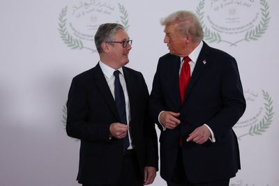 Starmer issues defiant response to Trump after president’s new threats