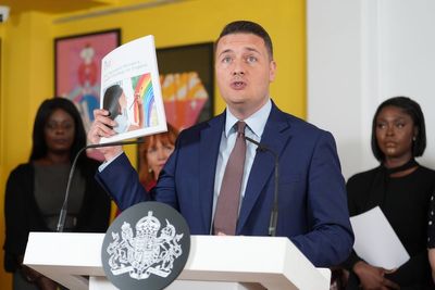 Gynaecology waiting lists will fall faster than overall waiting list – Streeting