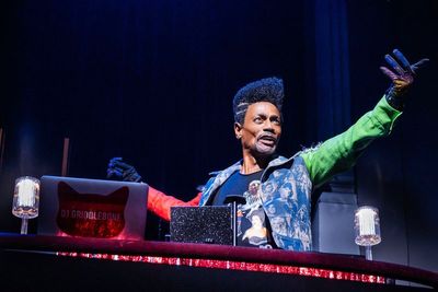 A reimagined 'Cats' on Broadway features a special cat — an actor from the original 1980s musical