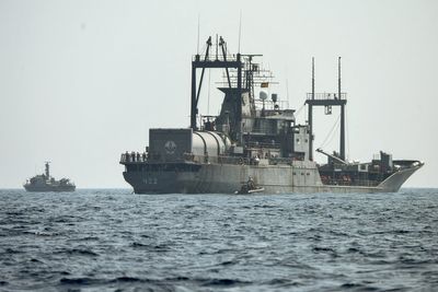 Hundreds of Iranian sailors return from Sri Lanka weeks after US torpedo sinks warship