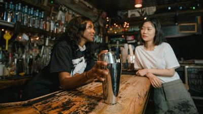 18-year-old goes clubbing for the first time. Then a stranger offers her vodka, and now her body won’t move: ‘her fingers started cramping’