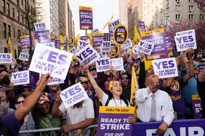 New York City apartment building workers set to vote on whether to go on strike