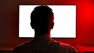 AI yet to boom with Boomers but young workers trust it