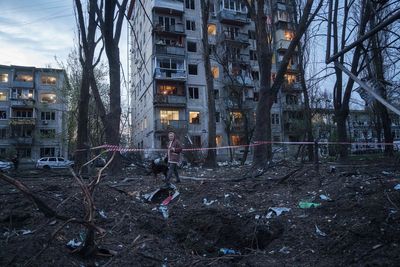 Russian missiles and drones bombard Ukraine at night, killing at least 16 people