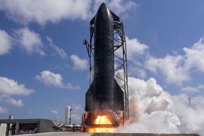 SpaceX conducts successful test of ‘most powerful object ever made’