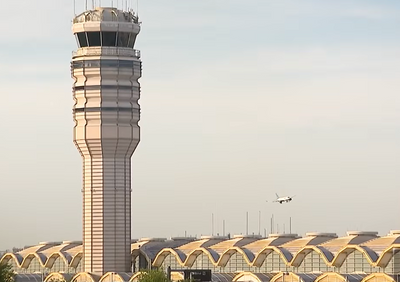 Pilots Caught Meowing and Barking on the Emergency Frequency at Reagan National — the One Reserved for Crashes and Distress Calls