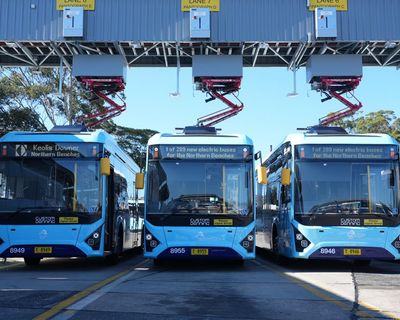 NSW electric buses, trains and light rail services to run entirely on renewable energy from 2027 in $1.9bn deal